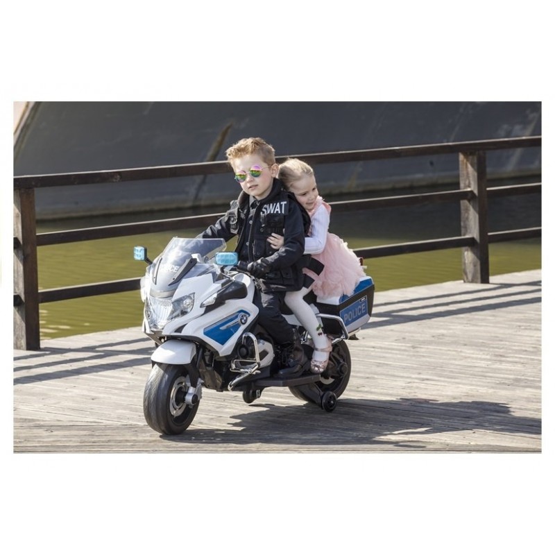 motos para niños- niños en moto eléctrica